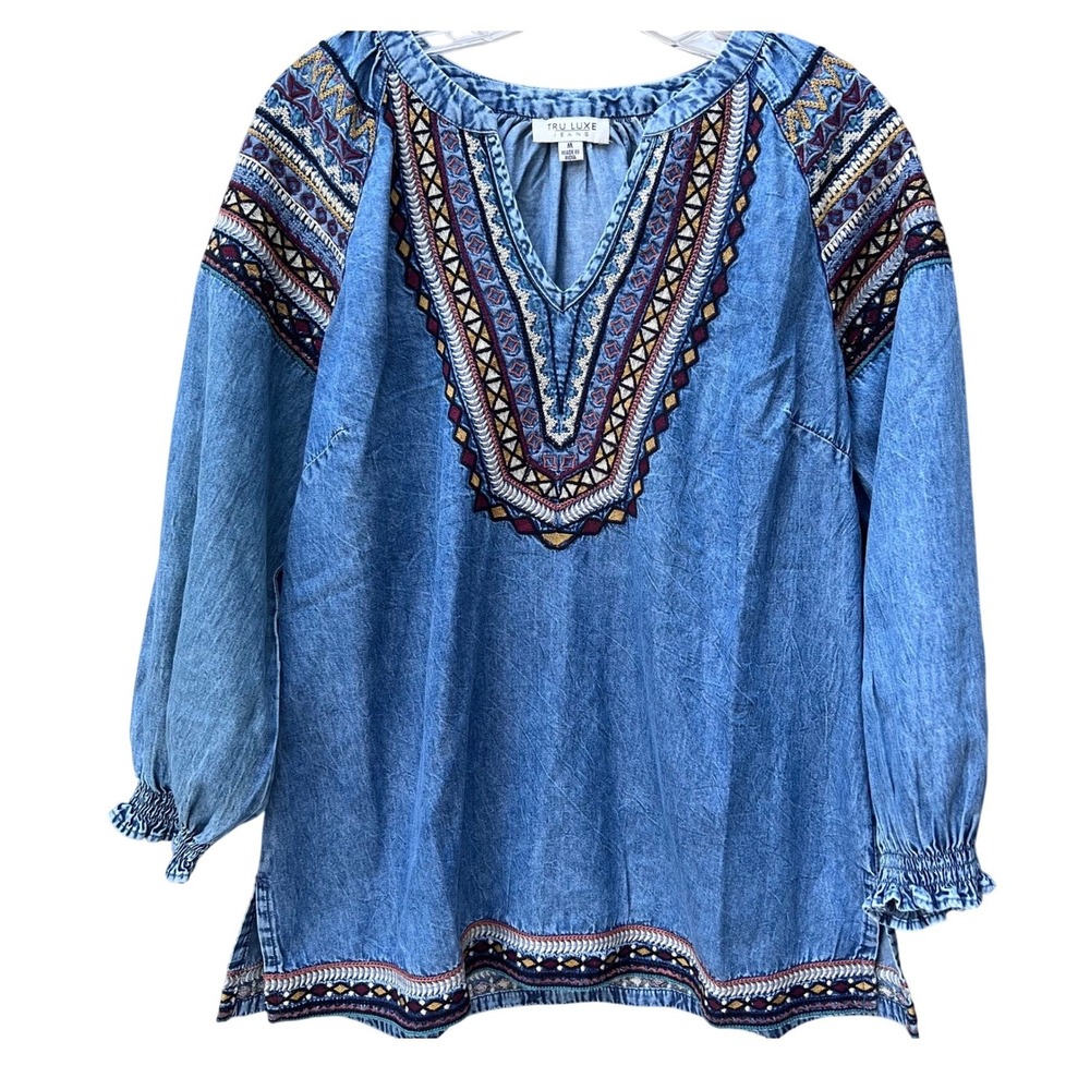 Tru Luxe EUC Embroidered Top Hippie, Boho, Peasant, or Western version aesthetic